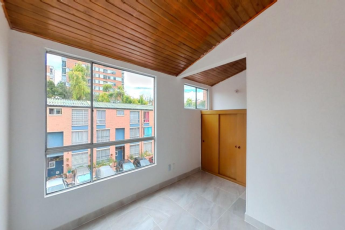 Britalia, 3 Habitaciones Habitaciones, ,3 BathroomsBathrooms,Casa,En Venta,picadilly,1120